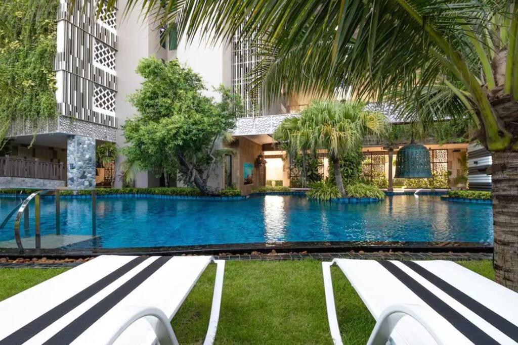 Apartamento The Riviera Jomtien Exterior foto