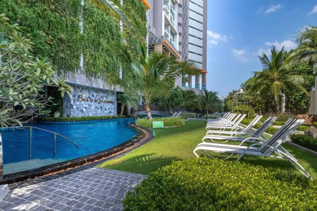 Apartamento The Riviera Jomtien Exterior foto
